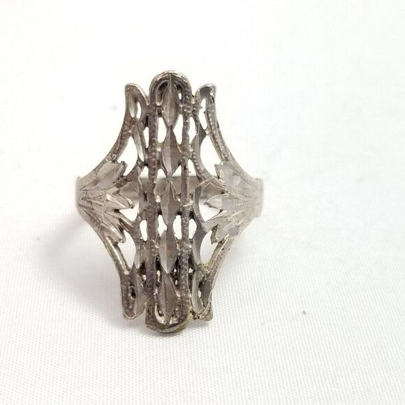 Vintage Silver Tone Filigree Cut Out Design Ring, Size 7 Band, Estate, Tarnished - Picture 2 of 8